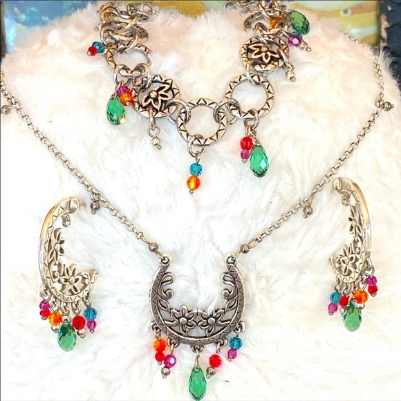 🛍Treat You Time🛍 is your wardrobe, spring ready? Come on in and shop🛍️ - Picture 6 of 16